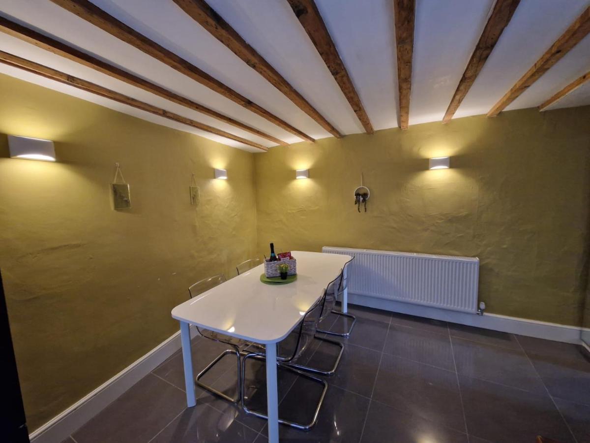 Courtyard Cottage Cartmel Exterior foto